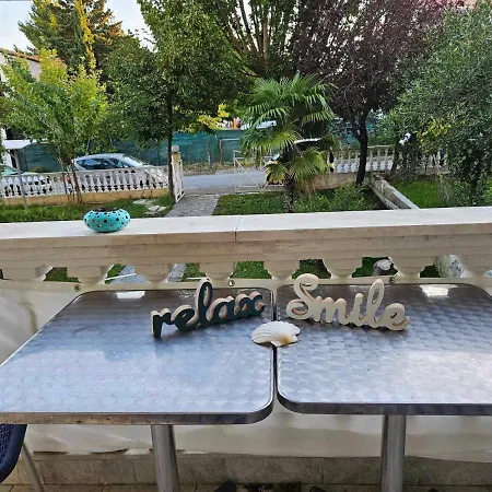 Appartement Καλλιθεα à Kallithea  Extérieur photo